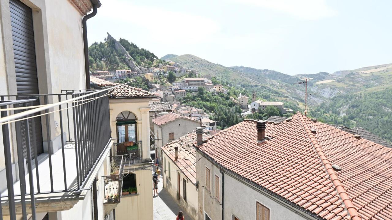 B&B La Margherita Pietrapertosa Exterior foto